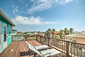 Surfside Retreat Steps to Beach and Local Eats!